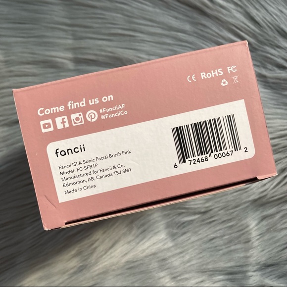 Fancii Isla Facial Cleansing Brush - Picture 2 of 5